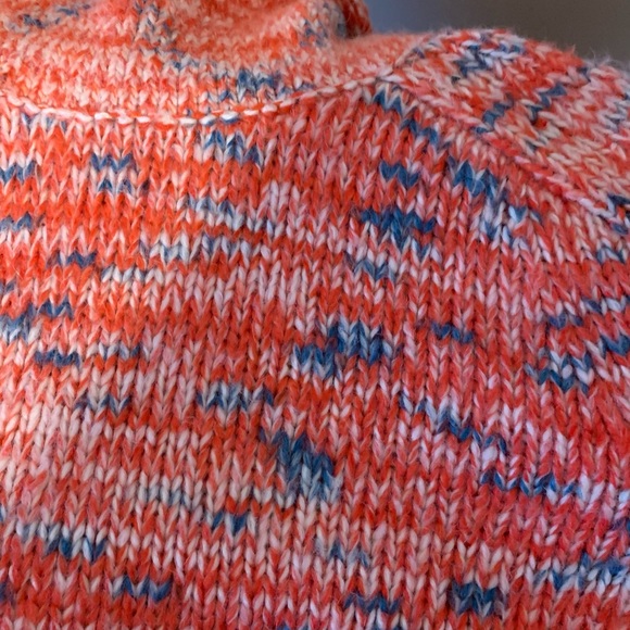 Red & Blue Marled Chunky Knit Turtleneck - Picture 4 of 6